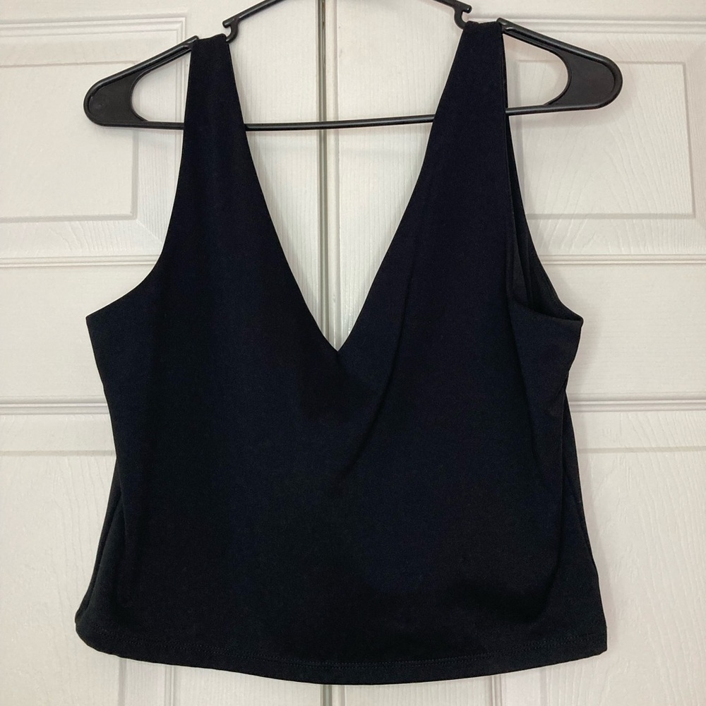 V Neck Double Lined Crop Top Sz XL
